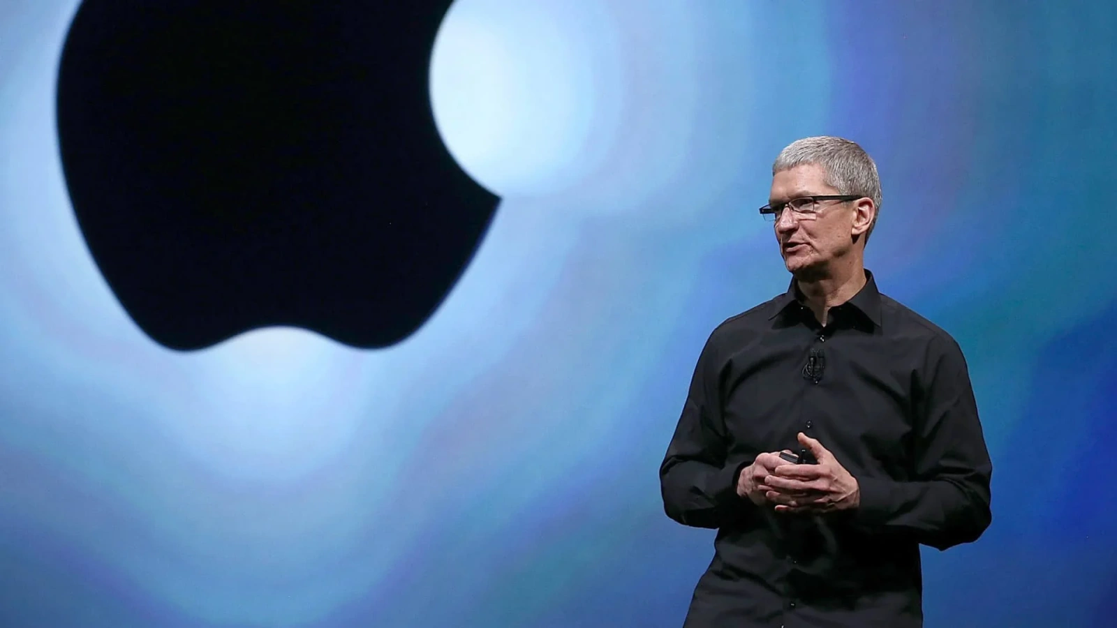 Xcode Gets AI Boost: Apple Joins Fight with Crystal Features